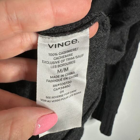 Vince Women's Dark Gray Light Weight 100% Cashmere Crew Neck Sweater Size M - Picture 3 of 8